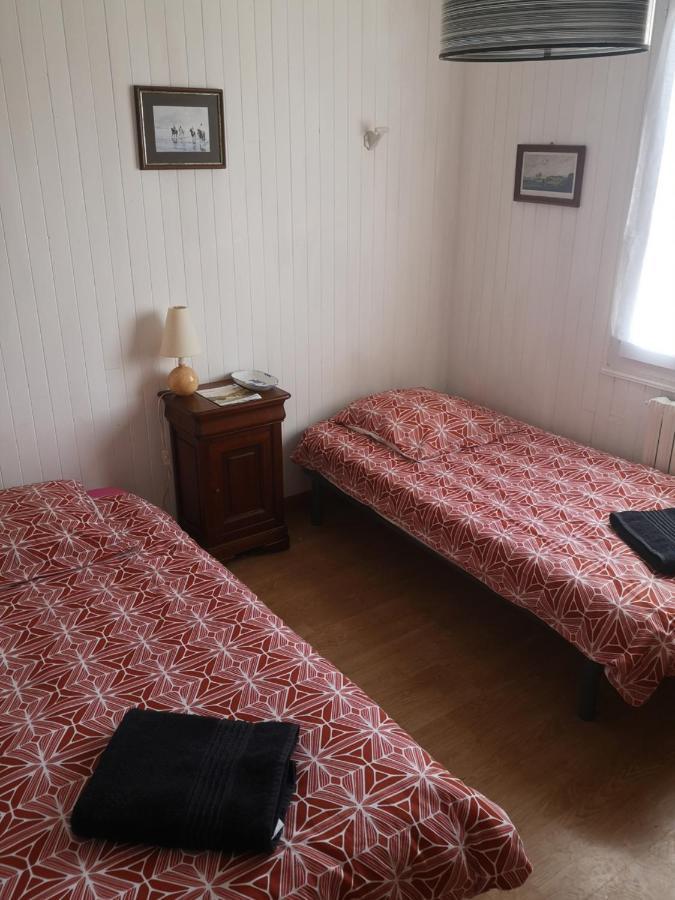 Chambre Au Calme Et Simple, Cuisine A Dispo Saint-Pol-de-Léon Eksteriør bilde